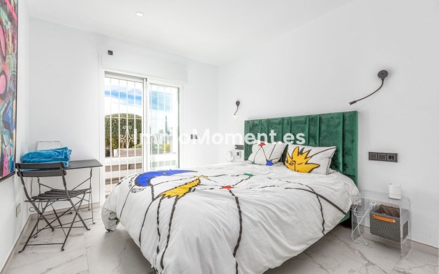 Wiederverkauf - Wohnung - Marbella - Nueva Andalucía