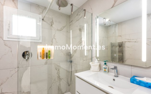 Wiederverkauf - Wohnung - Marbella - Nueva Andalucía