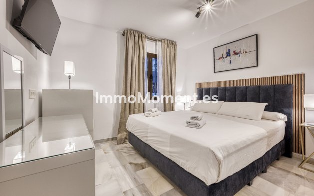 Wiederverkauf - Wohnung - Marbella - Puerto Banús