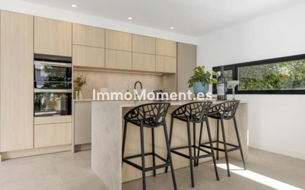 Wiederverkauf - Villa - Marbella - Marbesa