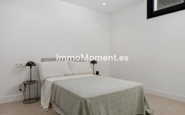 Wiederverkauf - Villa - Marbella - Marbesa