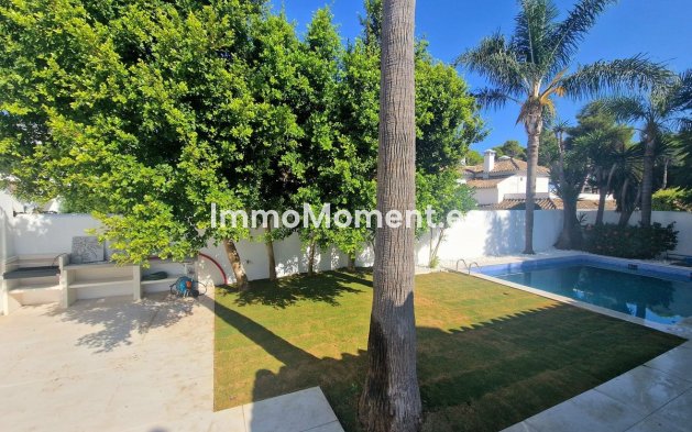 Wiederverkauf - Villa - Marbella - Marbella Centro