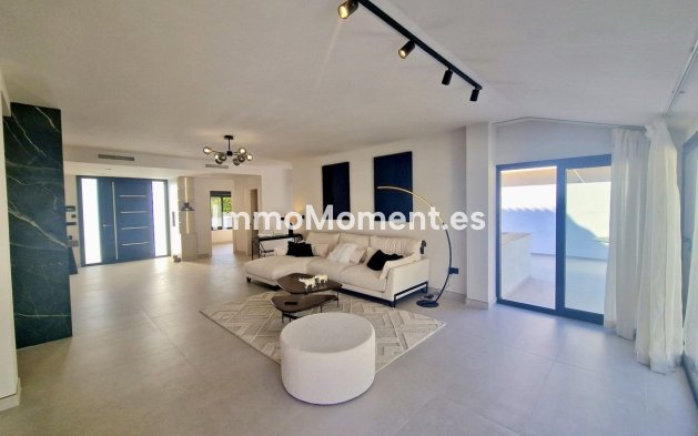 Wiederverkauf - Villa - Marbella - Marbella Centro