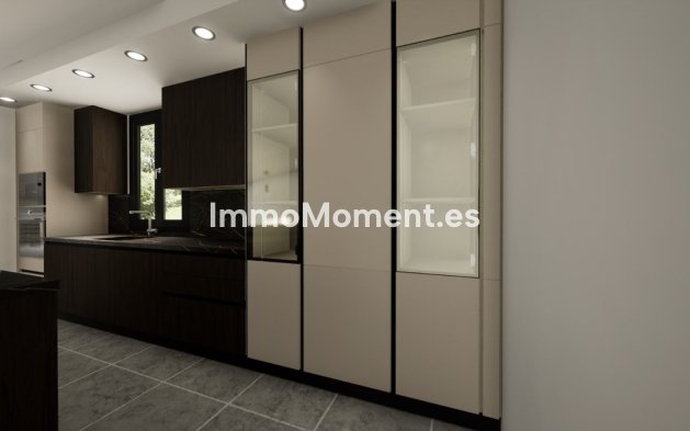 Wiederverkauf - Villa - Marbella - Marbella Centro