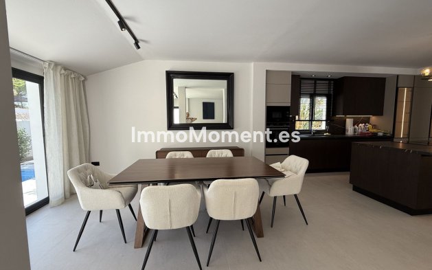 Wiederverkauf - Villa - Marbella - Marbella Centro