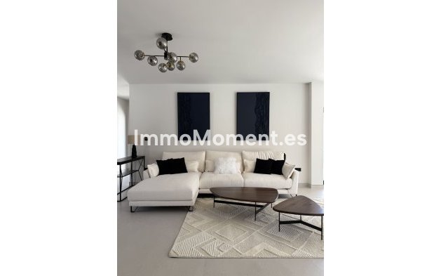 Wiederverkauf - Villa - Marbella - Marbella Centro