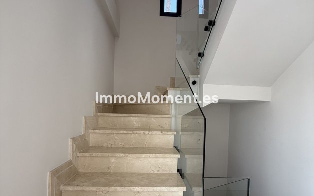 Wiederverkauf - Villa - Marbella - Marbella Centro