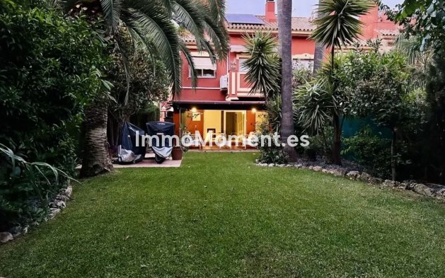 Wiederverkauf - Villa - Estepona  - Estepona Centro