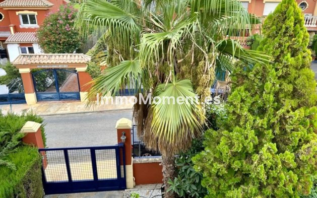 Wiederverkauf - Villa - Estepona  - Estepona Centro