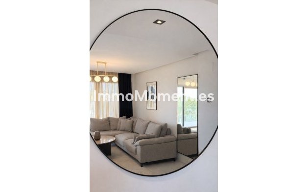 Wiederverkauf - Wohnung - Marbella - San Pedro de Alcántara