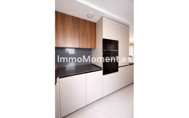 Wiederverkauf - Wohnung - Marbella - San Pedro de Alcántara