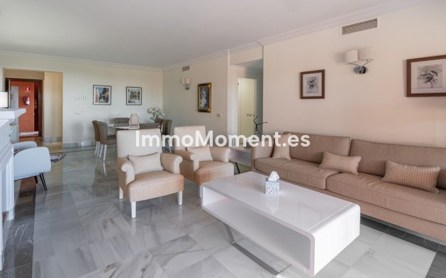 Resale - Apartment - Benahavís - Monte Halcones