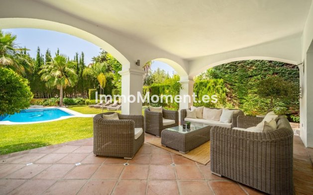 Wiederverkauf - Villa - Marbella - Nueva Andalucía