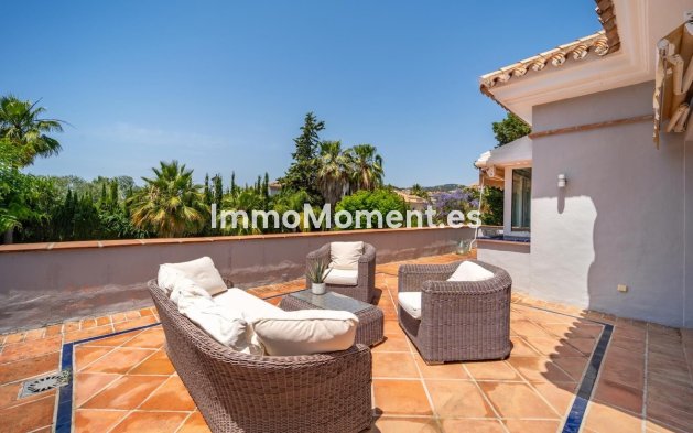 Wiederverkauf - Villa - Marbella - Nueva Andalucía