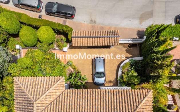 Wiederverkauf - Villa - Marbella - Nueva Andalucía