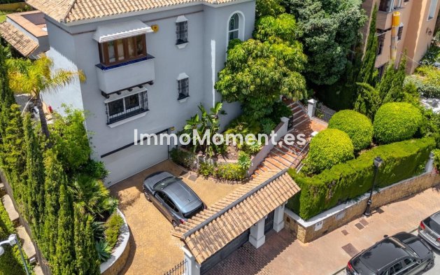Wiederverkauf - Villa - Marbella - Nueva Andalucía