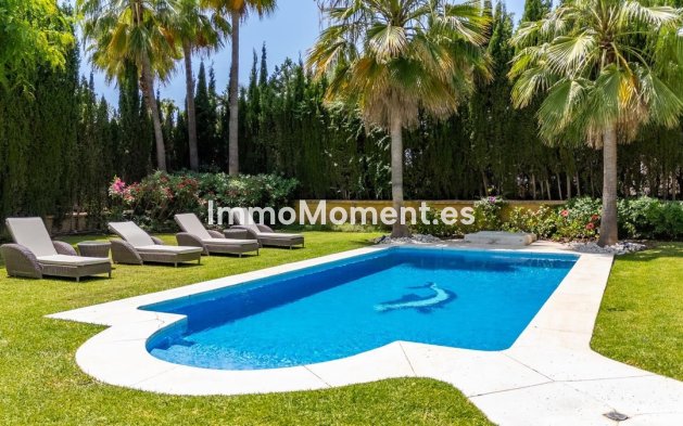 Wiederverkauf - Villa - Marbella - Nueva Andalucía
