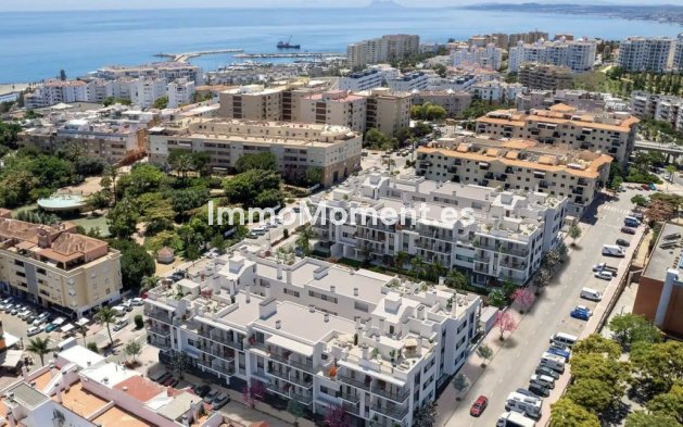 Wiederverkauf - Wohnung - Estepona  - Estepona Centro