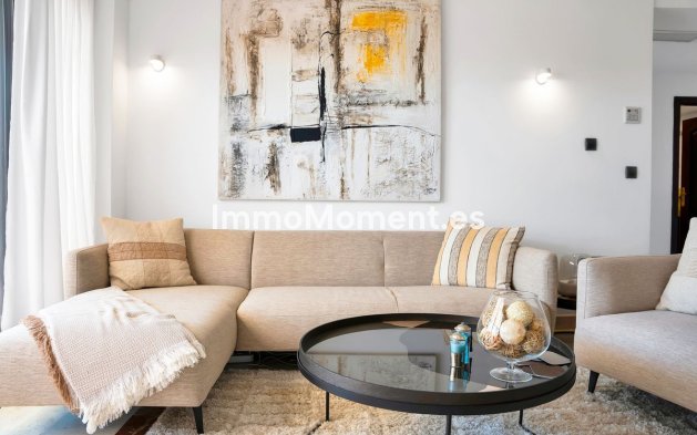 Revente - Appartement - Marbella - Elviria