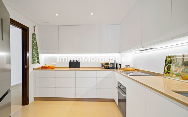 Revente - Appartement - Marbella - Elviria