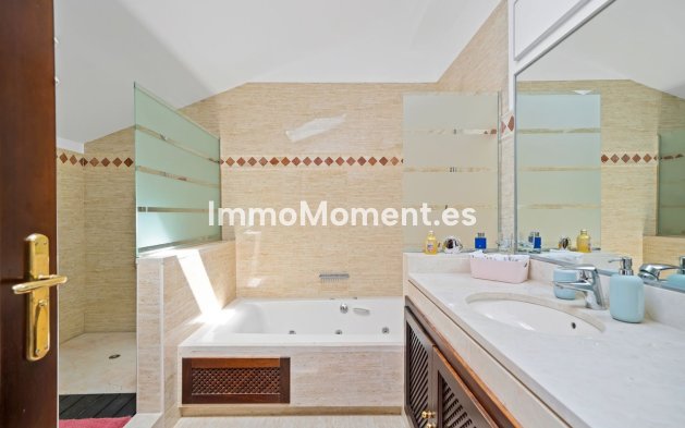 Revente - Appartement - Marbella - Elviria