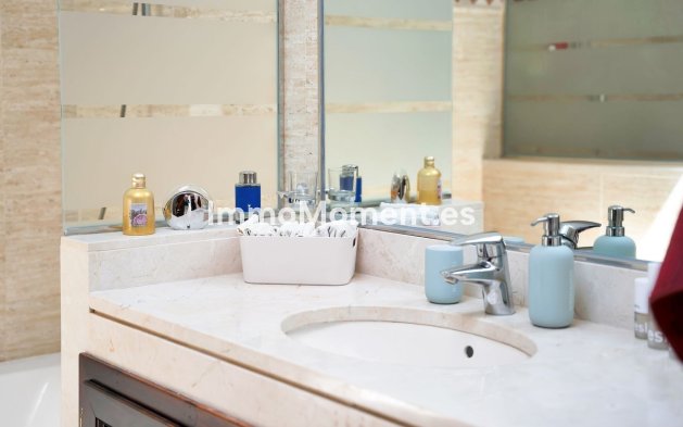Revente - Appartement - Marbella - Elviria