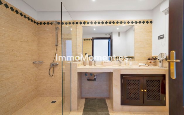 Revente - Appartement - Marbella - Elviria