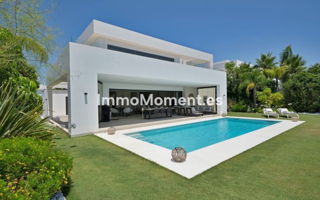 Resale - Detached villa - Mijas - La Cala Golf