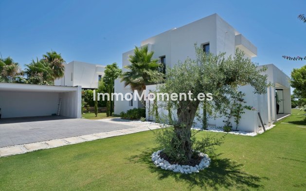 Resale - Detached villa - Mijas - La Cala Golf
