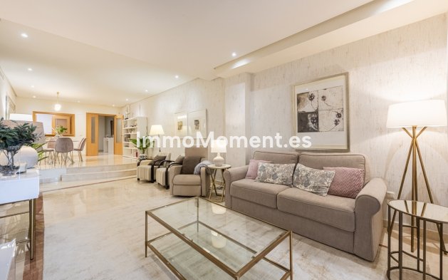 Wiederverkauf - Wohnung - Marbella - Puerto Banús