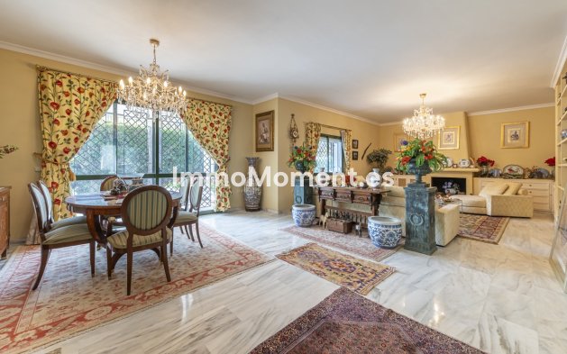 Wiederverkauf - Villa - Marbella - Nagüeles