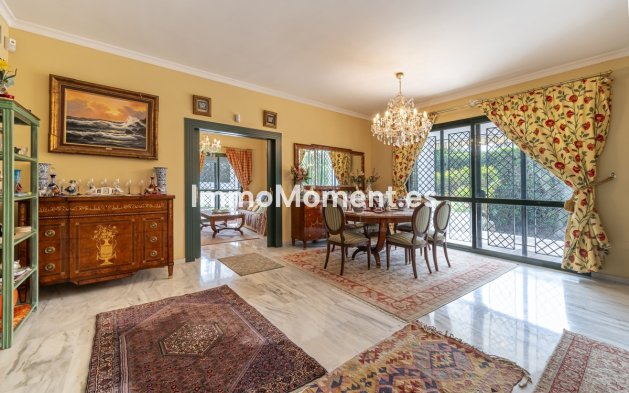 Wiederverkauf - Villa - Marbella - Nagüeles