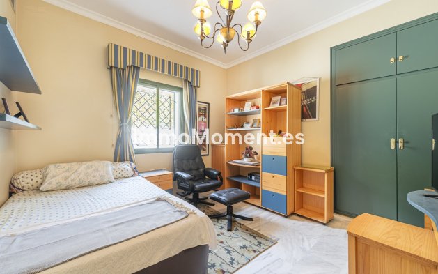 Wiederverkauf - Villa - Marbella - Nagüeles