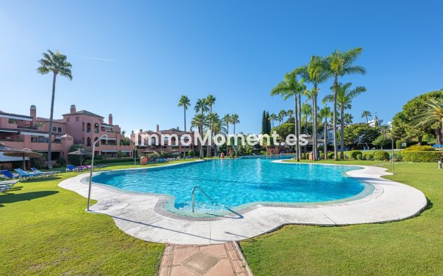 Wiederverkauf - Wohnung - Estepona  - Estepona Centro
