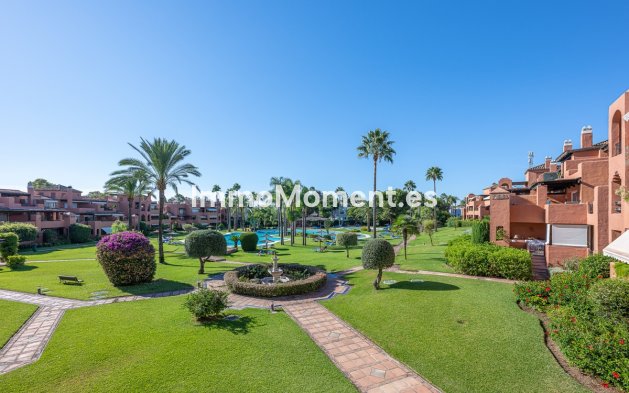 Wiederverkauf - Wohnung - Estepona  - Estepona Centro