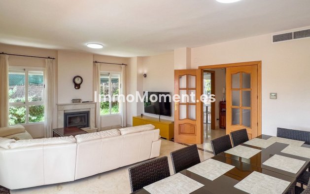 Resale - Detached villa - Mijas - Cerros del Aguila