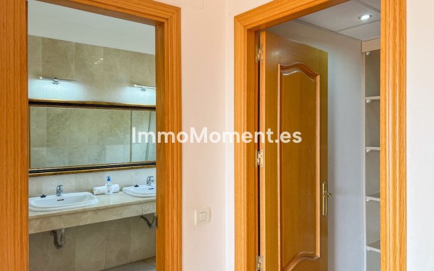 Resale - Detached villa - Mijas - Cerros del Aguila