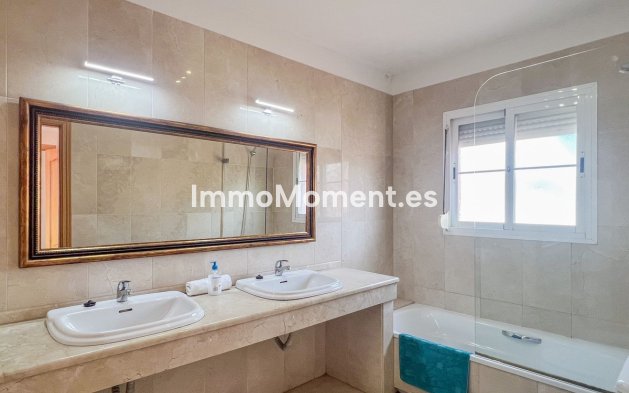 Resale - Detached villa - Mijas - Cerros del Aguila