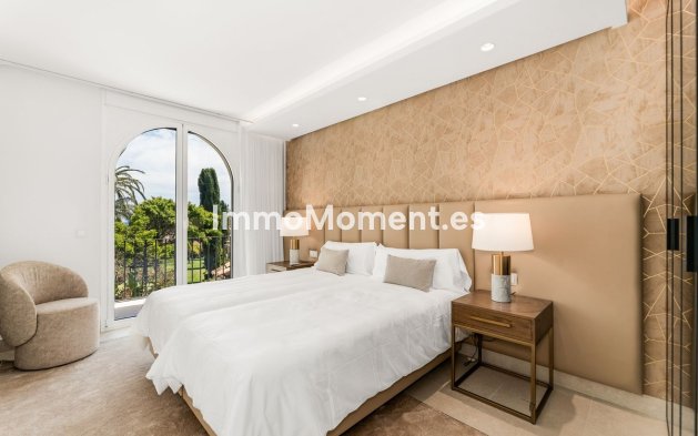 Revente - Maison mitoyenne - Estepona  - New Golden Mile