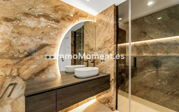 Revente - Maison mitoyenne - Estepona  - New Golden Mile