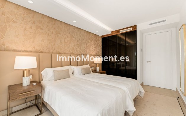 Revente - Maison mitoyenne - Estepona  - New Golden Mile