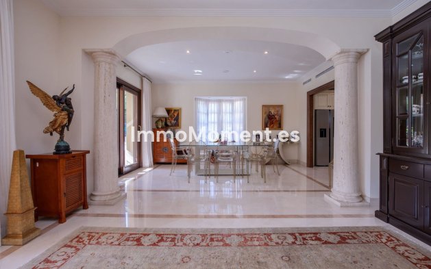 Wiederverkauf - Villa - Benahavís - Los Arqueros