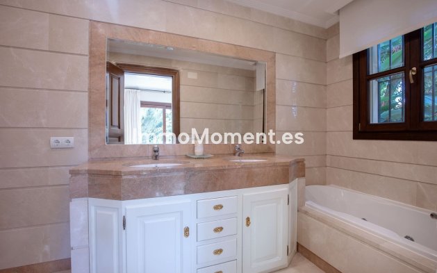 Wiederverkauf - Villa - Benahavís - Los Arqueros