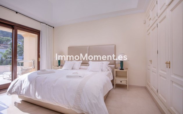 Wiederverkauf - Villa - Benahavís - Los Arqueros