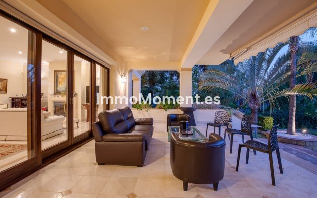 Wiederverkauf - Villa - Benahavís - Los Arqueros