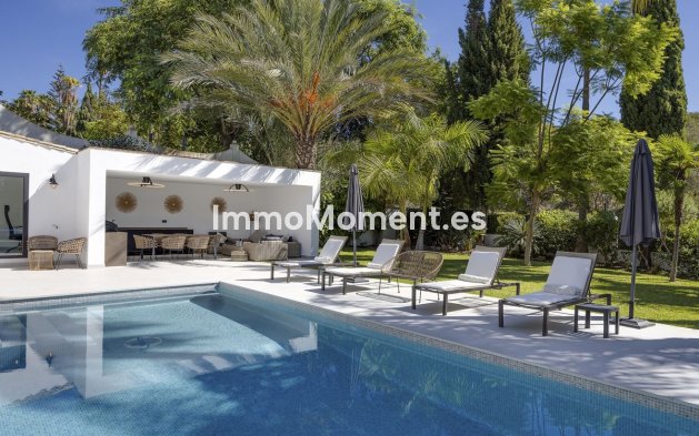 Wiederverkauf - Freistehende Villa - Estepona  - New Golden Mile