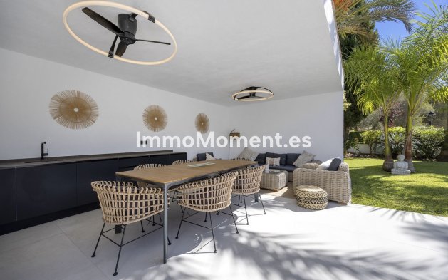 Wiederverkauf - Freistehende Villa - Estepona  - New Golden Mile