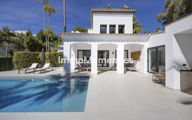 Wiederverkauf - Freistehende Villa - Estepona  - New Golden Mile