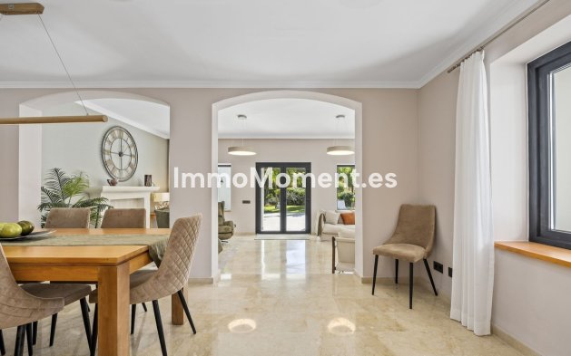 Wiederverkauf - Freistehende Villa - Estepona  - New Golden Mile
