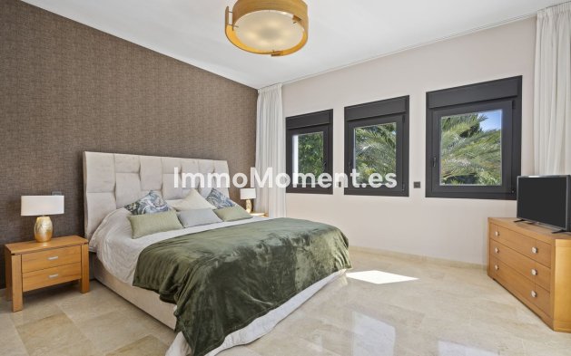 Wiederverkauf - Freistehende Villa - Estepona  - New Golden Mile